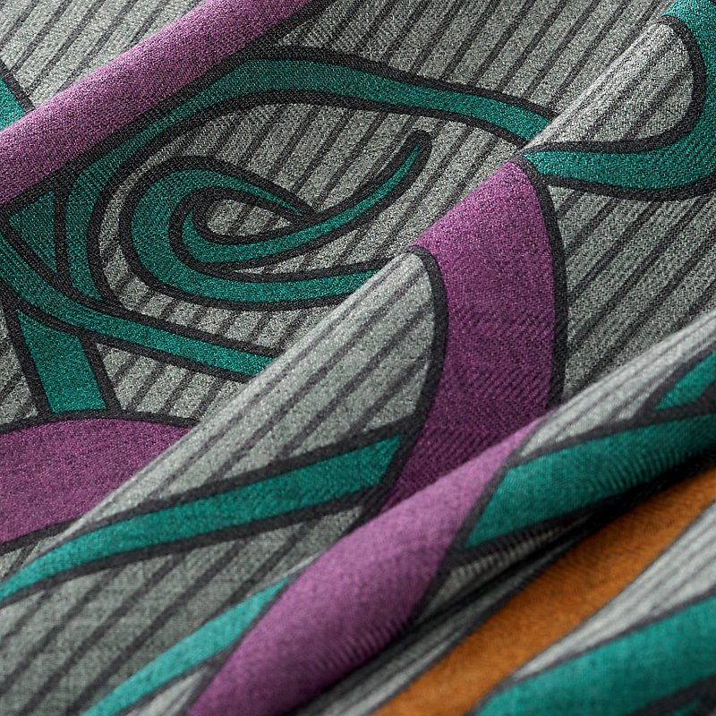 HERMES スカーフ Coup de Fouet Chemise giant triangle 直営店 Coup de Fouet Chemise giant triangle | Hermès Finland
